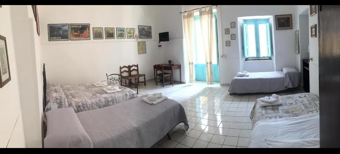 Bed & Breakfast Bed and Breakfast Le Chiazzette Acireale