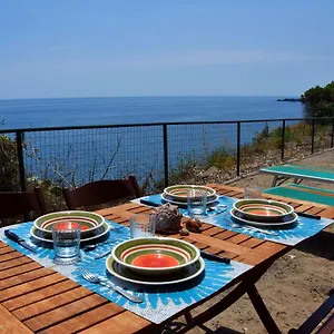 Riviera Degli Eucalipti - In Riva Al Mare Acireale